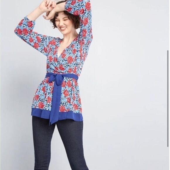 Modcloth Blue Red Floral Roses Surplice Wrap Blouse Top - Picture 1 of 9